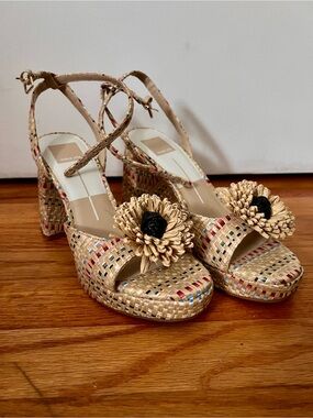 Dolce Vita Floral Raffia Platform Heels – Size 7.5 – Brand New